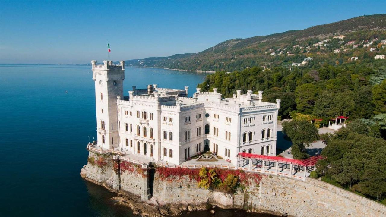 Rifugio Hemingway, Trieste Centro Con Parcheggio Екстериор снимка